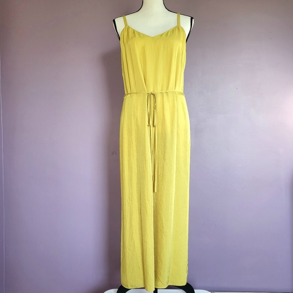 NWT Vince Golden Yellow V-Neck Cami Cropped Wide Leg Silky Jumpsuit - Picture 2 of 16